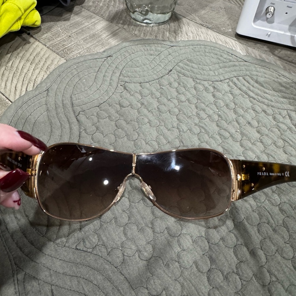 Prada Gold and Black Sunglasses - Picture 2 of 7